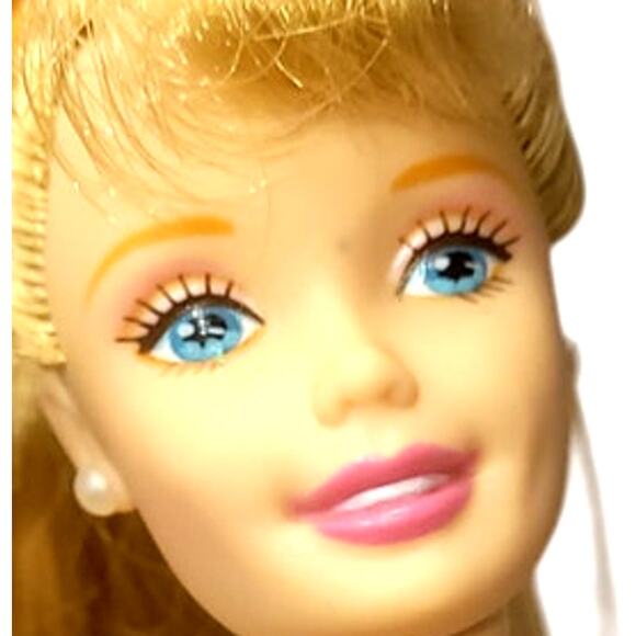 1998 Vintage Birthday Wishes Barbie 1st Edition - Picture 8 of 10